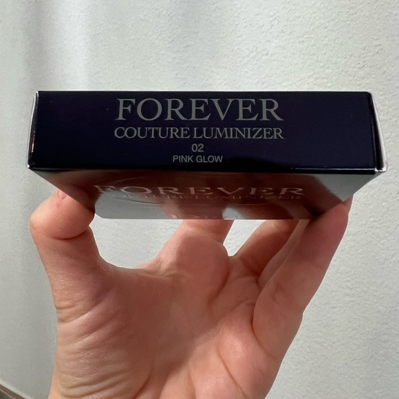 ✨NEW✨DIOR Forever Couture Luminizer Highlighter in Pink Glow - Picture 3 of 3